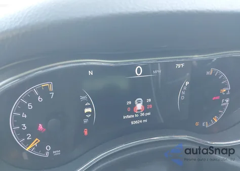 2018 Jeep Grand Cherokee Altitude 4X4 z USA, uszkodzony, nr VIN 1C4RJFAGXJC214531